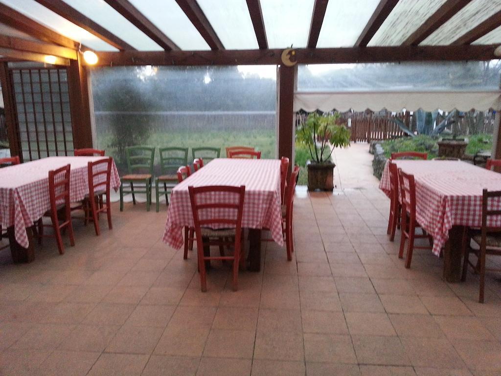 Agriturismo "La Rosa Canina" Bed & Breakfast Lerici Bagian luar foto